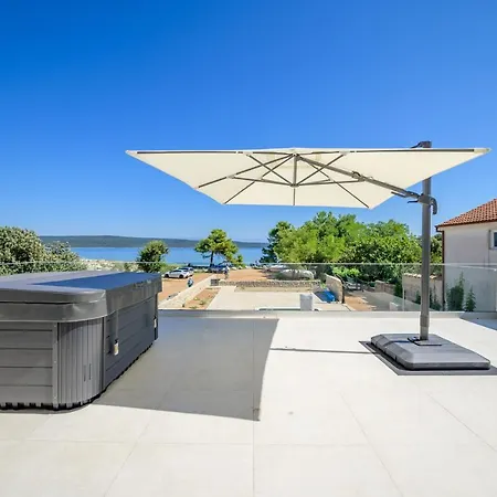 Villa-onorato Auf Losinj Вилла